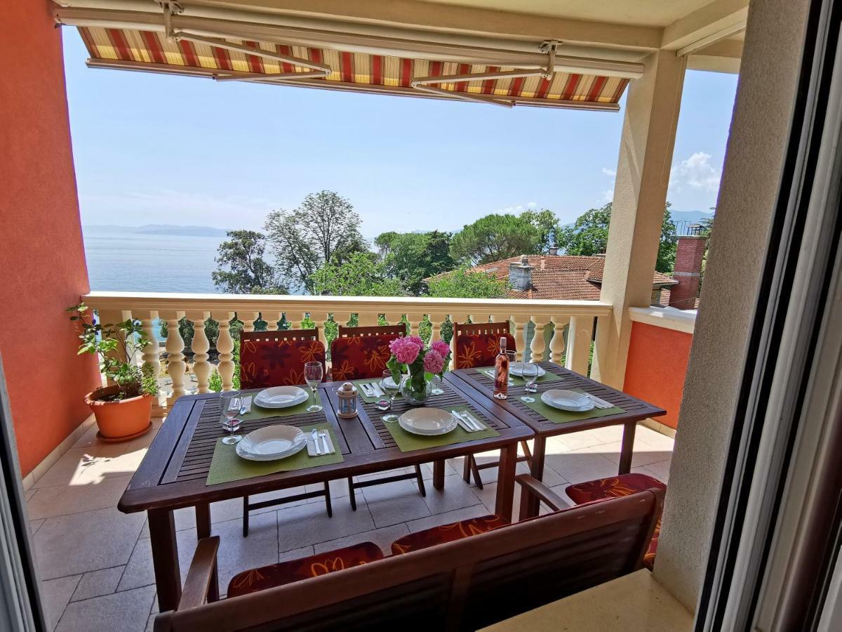 Golden View Apartment Rijeka Luaran gambar